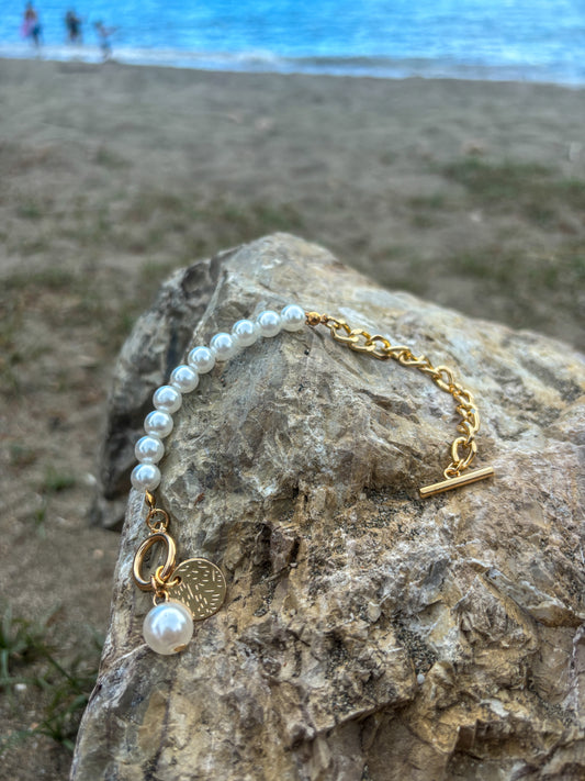 Gold & Pearl Bracelet